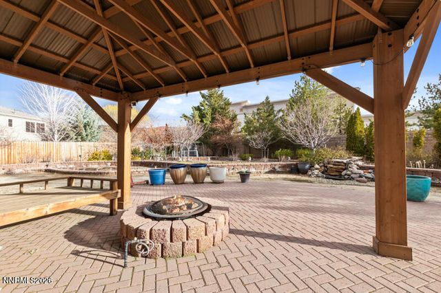 1698 Silverthread Drive, Reno, NV 89521