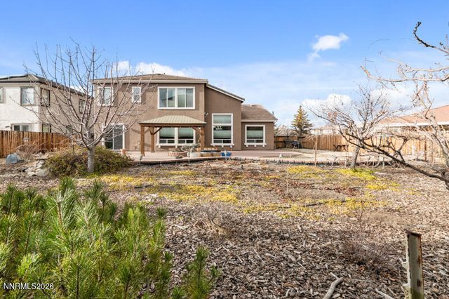 1698 Silverthread Drive, Reno, NV 89521