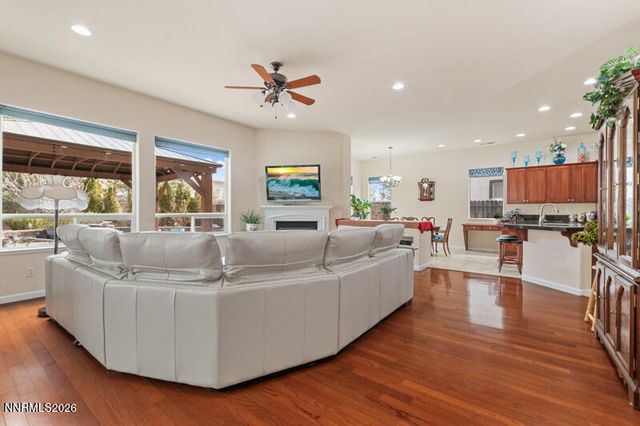 1698 Silverthread Drive, Reno, NV 89521