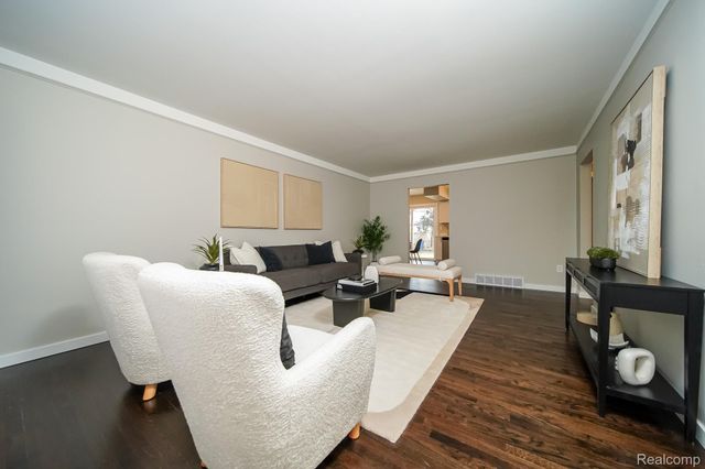 11615 Highland Drive, Warren, MI 48089