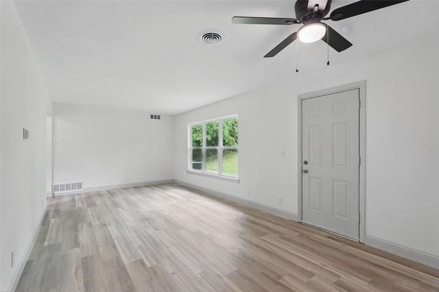 95 Twining Drive, Denison, TX 75020