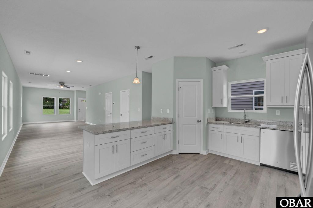 Image 20 of property listing at 419 Elcinoca Drive Lot B, Elizabeth City, NC 27909