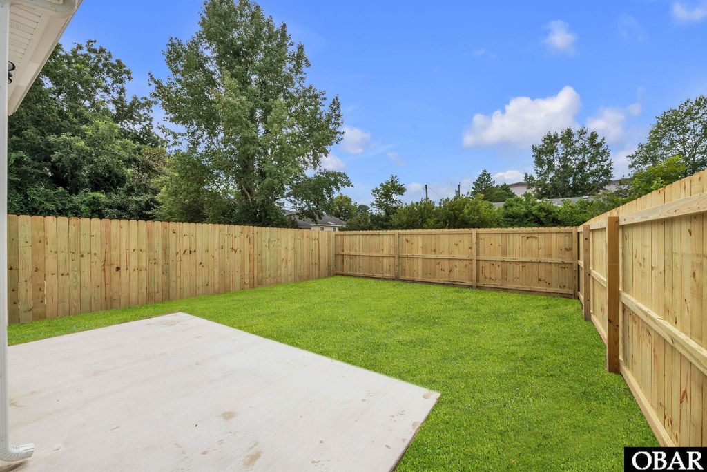Image 3 of property listing at 419 Elcinoca Drive Lot B, Elizabeth City, NC 27909