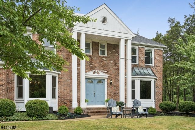 16 Wythe Ct, Montgomery Twp., NJ 08502