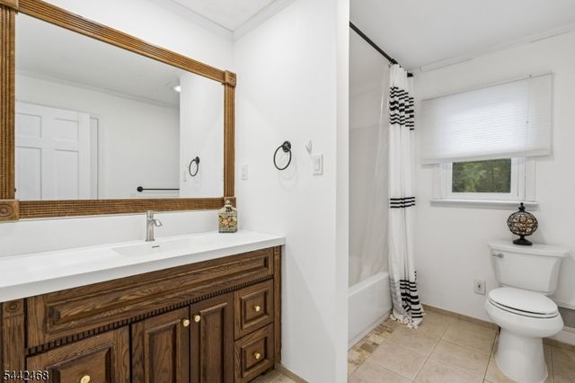 16 Wythe Ct, Montgomery Twp., NJ 08502
