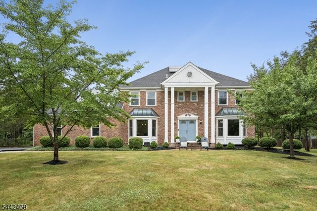 16 Wythe Ct, Montgomery Twp., NJ 08502