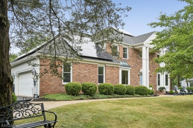 16 Wythe Ct, Montgomery Twp., NJ 08502