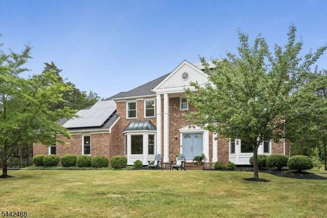 16 Wythe Ct, Montgomery Twp., NJ 08502