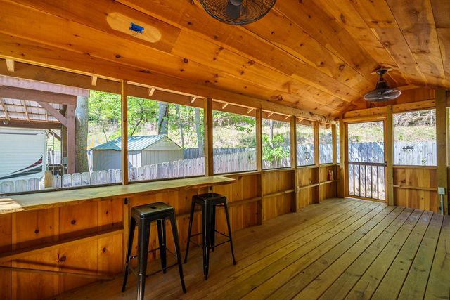 38 First Street, Ellijay, GA 30540