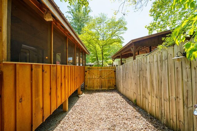 38 First Street, Ellijay, GA 30540