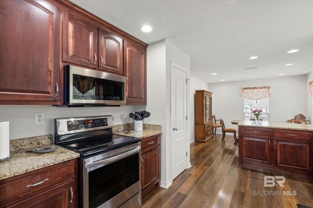 8296 Amanda Lane, Irvington, AL 36544