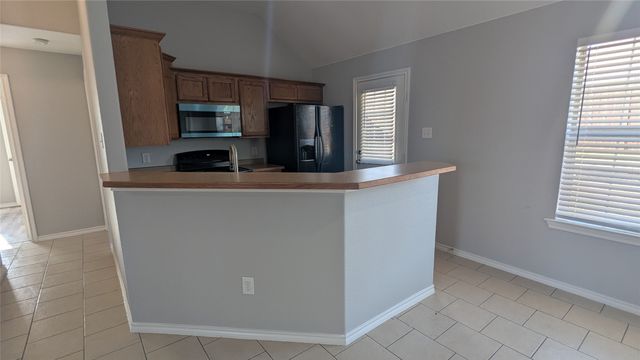 623 Antonio Lane, Waxahachie, TX 75165