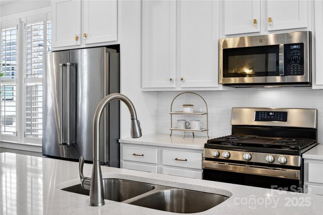 530 Amalfi Drive, Davidson, NC 28036