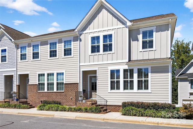 530 Amalfi Drive, Davidson, NC 28036