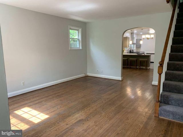 4620 HARCOURT RD, Baltimore, MD 21214