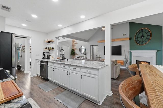 3552 Woodruff Ridge Lane, Loganville, GA 30052