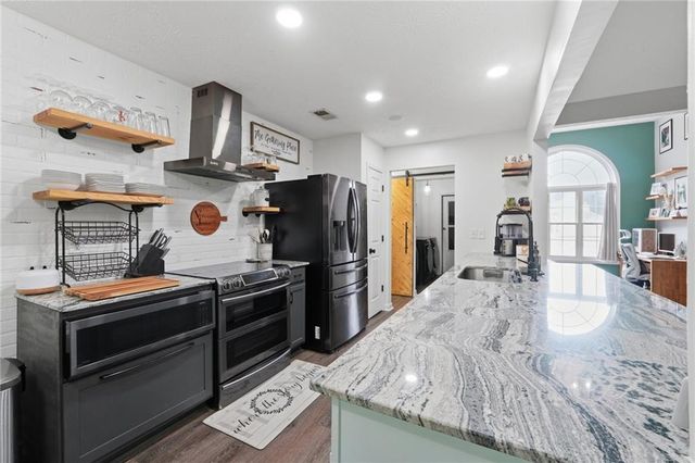 3552 Woodruff Ridge Lane, Loganville, GA 30052