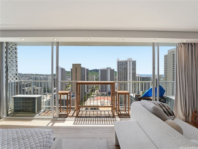 2427 Kuhio Avenue 3101, Honolulu, HI 96815