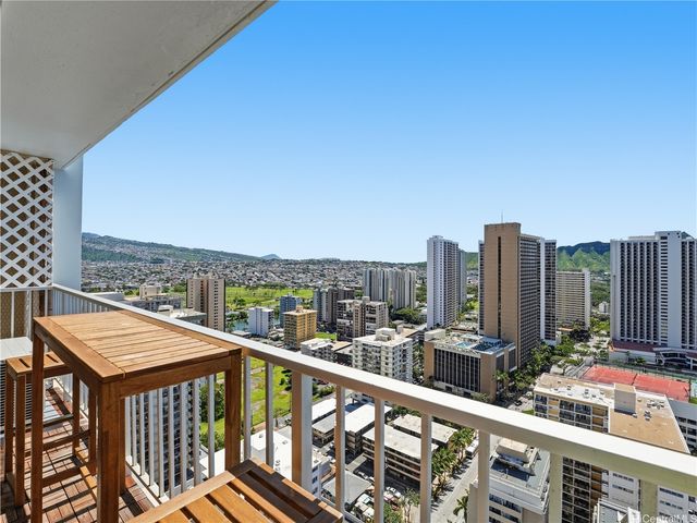 2427 Kuhio Avenue 3101, Honolulu, HI 96815