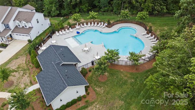 13604 Jacks Lane, Pineville, NC 28134