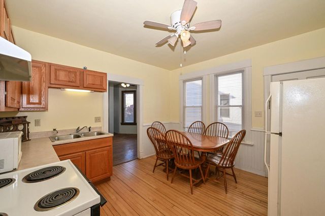 1311 Madison AVENUE, South Milwaukee, WI 53172