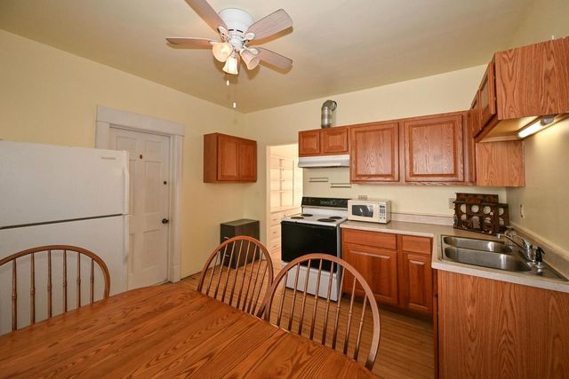 1311 Madison AVENUE, South Milwaukee, WI 53172