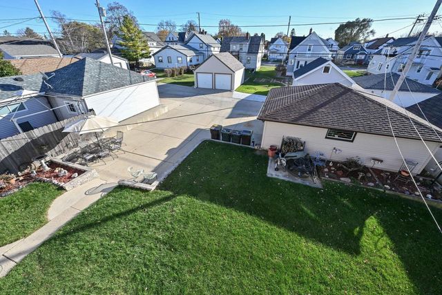 1311 Madison AVENUE, South Milwaukee, WI 53172