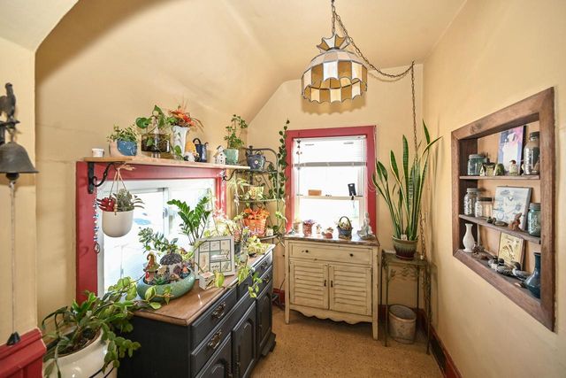 1311 Madison AVENUE, South Milwaukee, WI 53172