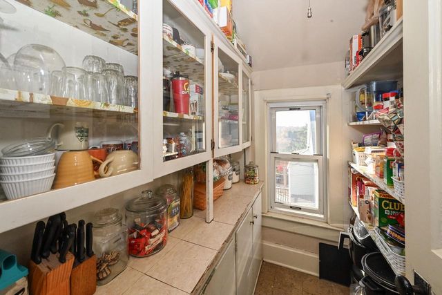 1311 Madison AVENUE, South Milwaukee, WI 53172