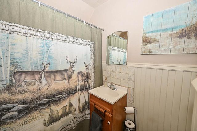 1311 Madison AVENUE, South Milwaukee, WI 53172