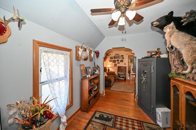 1311 Madison AVENUE, South Milwaukee, WI 53172