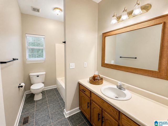 204 HAZEL CREEK TRAIL, Anniston, AL 36207