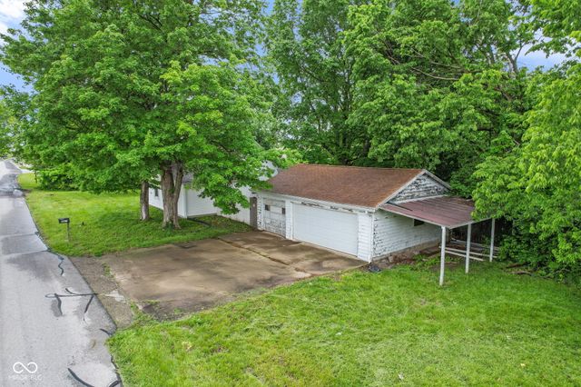 8821 Ogden Dunes Drive, Camby, IN 46113