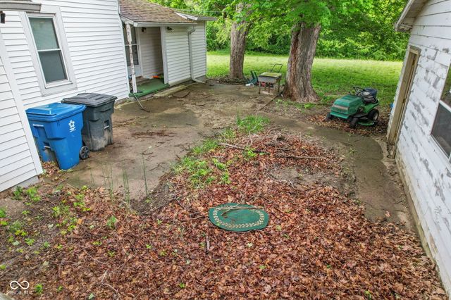 8821 Ogden Dunes Drive, Camby, IN 46113