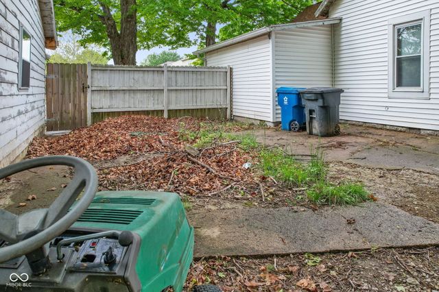 8821 Ogden Dunes Drive, Camby, IN 46113
