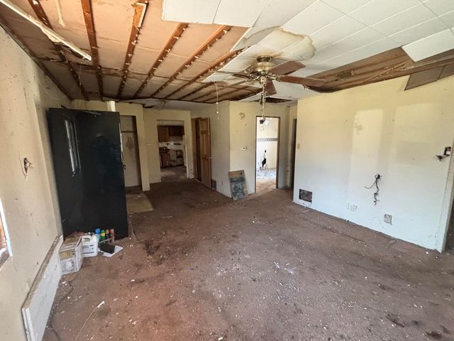 52 E 36th Avenue, Hobart, IN 46342