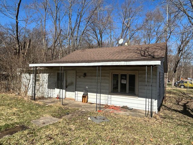52 E 36th Avenue, Hobart, IN 46342