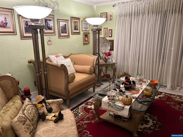 8550 Aumsville Hwy SE, Salem, OR 97317