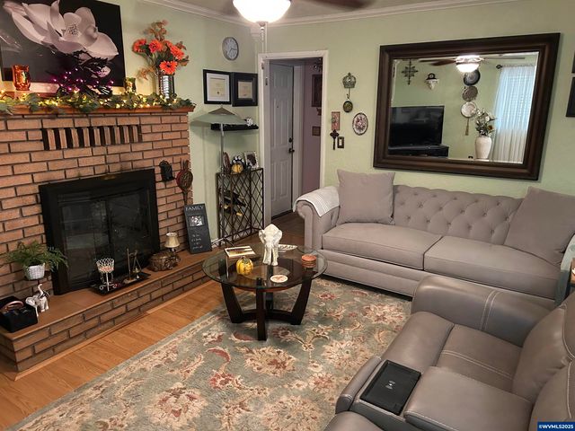 8550 Aumsville Hwy SE, Salem, OR 97317