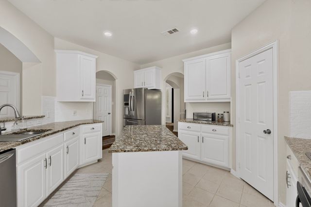 2266 Fox Crossing Lane, Frisco, TX 75036