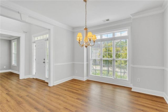 5751 Vinings Place Court SE, Mableton, GA 30126
