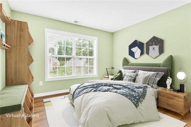 5751 Vinings Place Court SE, Mableton, GA 30126