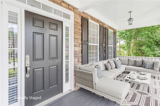 5751 Vinings Place Court SE, Mableton, GA 30126
