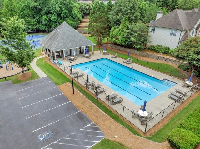 5751 Vinings Place Court SE, Mableton, GA 30126