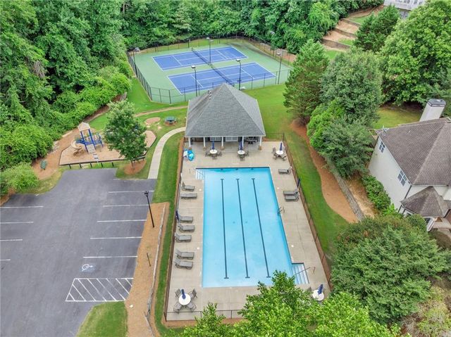 5751 Vinings Place Court SE, Mableton, GA 30126