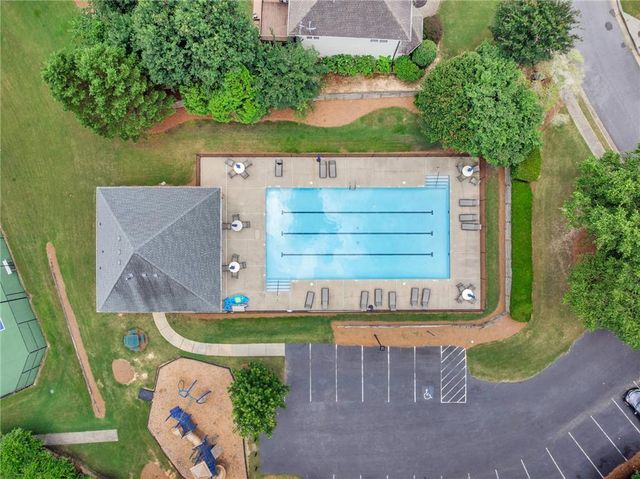 5751 Vinings Place Court SE, Mableton, GA 30126