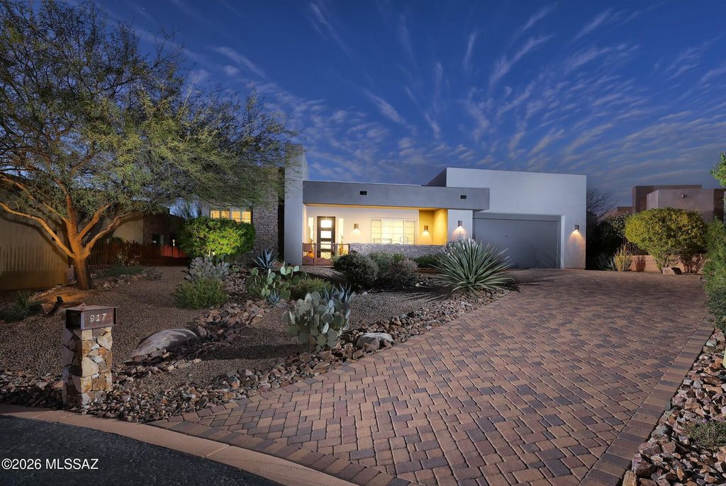 917 W Enclave Canyon Court, Oro Valley, AZ 85755