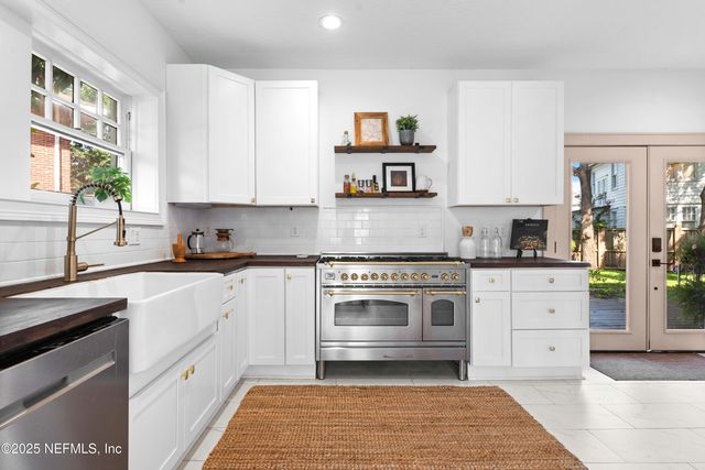 1492 AVONDALE Avenue, Jacksonville, FL 32205