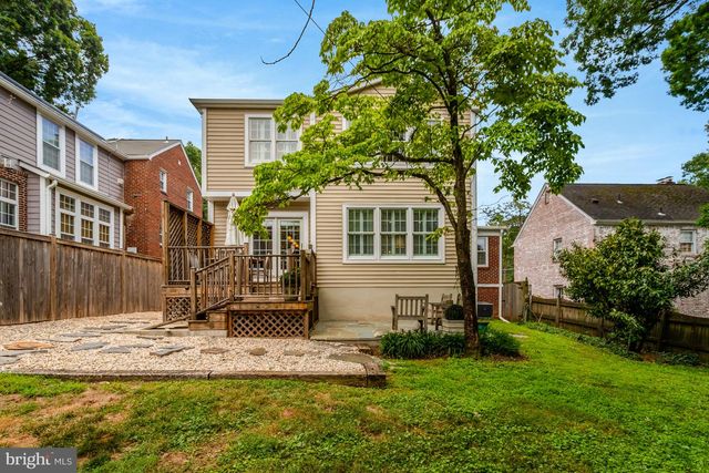 1114 HARRISON ST N, Arlington, VA 22205
