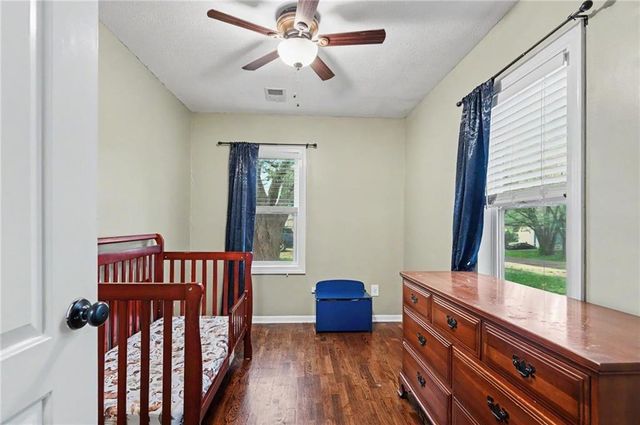 410 S Jefferson Street, Spring Hill, KS 66083